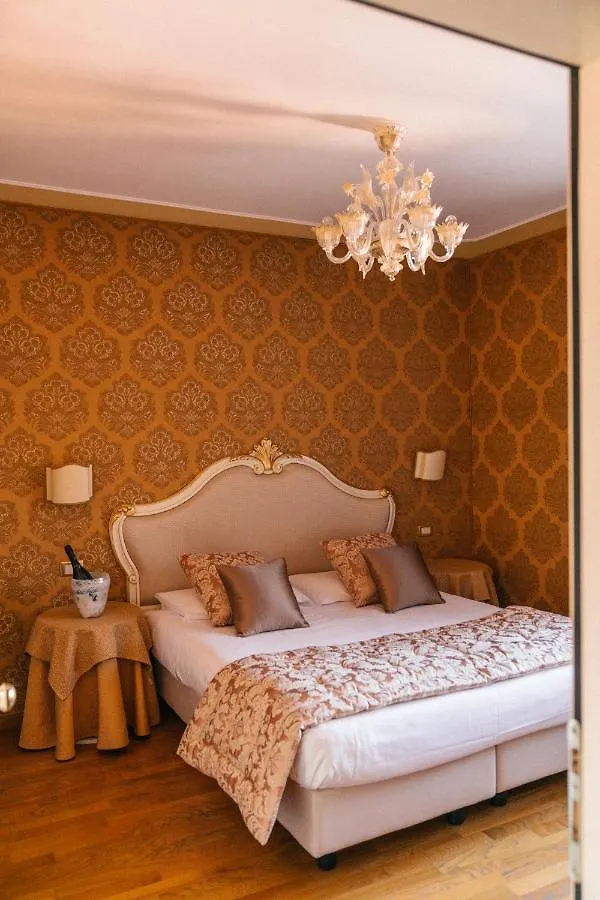 Murano Palace Venice 3*,